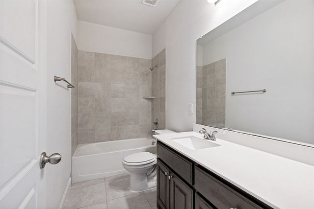 1404 Lakeview Drive, Pelican Bay, TX 76020