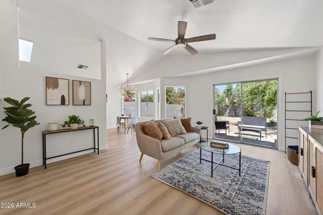 1422 E MINERAL Road, Gilbert, AZ 85234