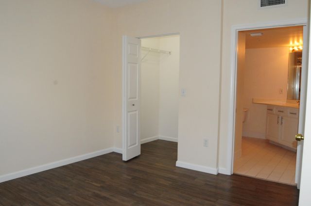 11685 W Atlantic Boulevard 923, Coral Springs, FL 33071