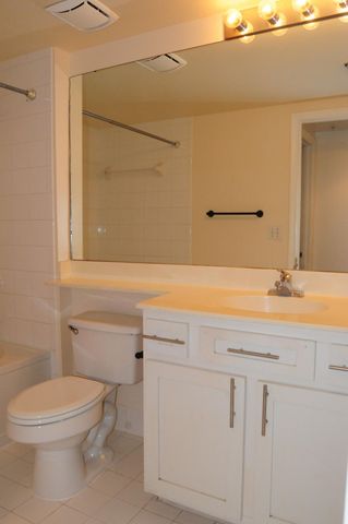 11685 W Atlantic Boulevard 923, Coral Springs, FL 33071