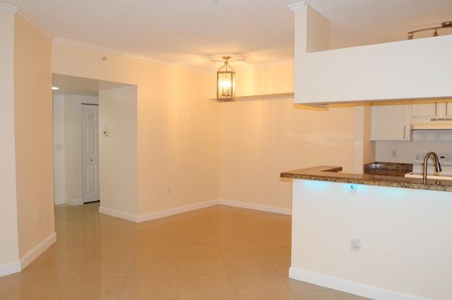 11685 W Atlantic Boulevard 923, Coral Springs, FL 33071