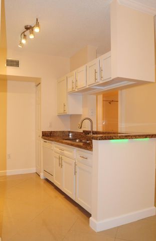 11685 W Atlantic Boulevard 923, Coral Springs, FL 33071