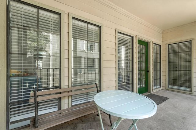 3105 San Jacinto Street 205, Dallas, TX 75204