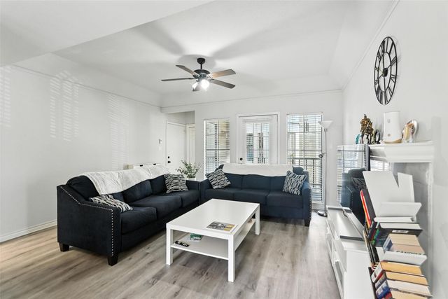 3105 San Jacinto Street 205, Dallas, TX 75204