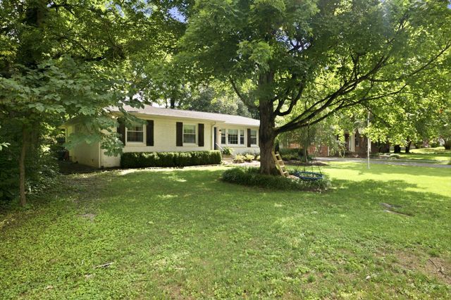 419 Figuers Dr, Franklin, TN 37064