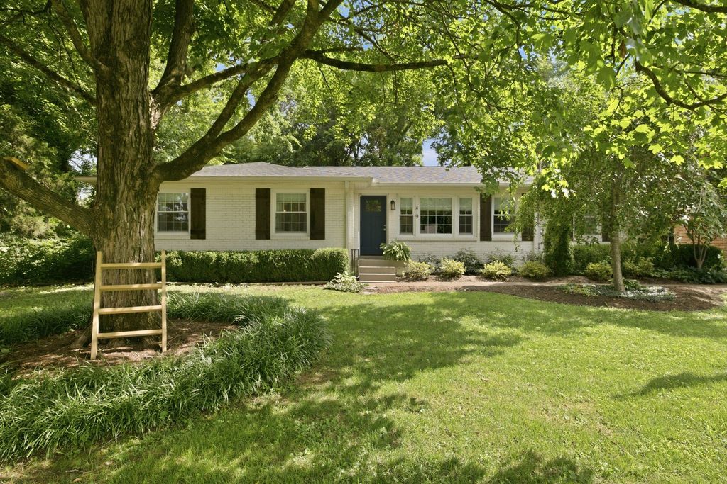 419 Figuers Dr, Franklin, TN 37064