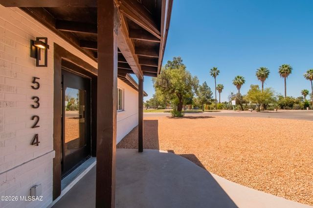 5324 E 8th Street, Tucson, AZ 85711
