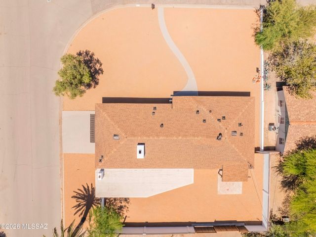 5324 E 8th Street, Tucson, AZ 85711