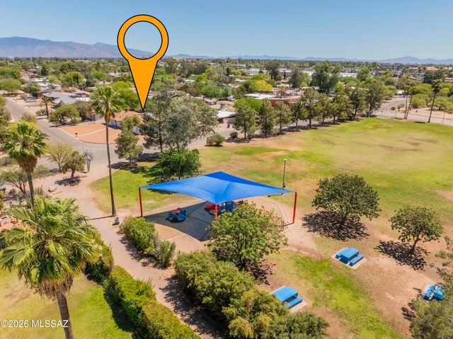 5324 E 8th Street, Tucson, AZ 85711