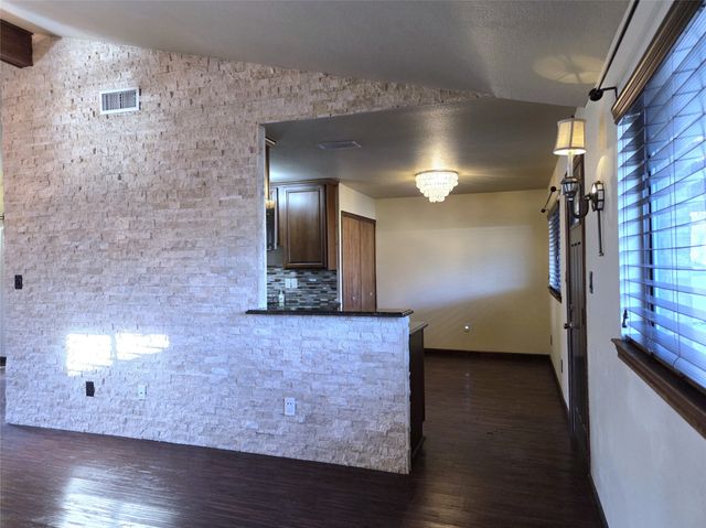 802 Greenhaven Drive, Richardson, TX 75080