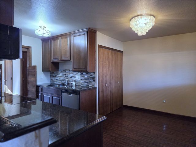 802 Greenhaven Drive, Richardson, TX 75080