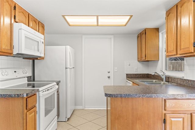 8341 CORNEY DRIVE, Port Richey, FL 34668