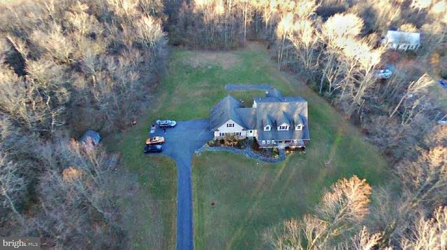 425 SWAMP RD, Morgantown, PA 19543