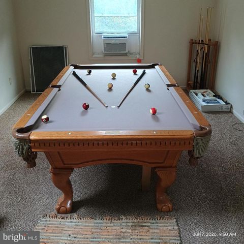 425 SWAMP RD, Morgantown, PA 19543
