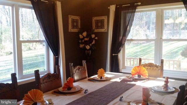 425 SWAMP RD, Morgantown, PA 19543