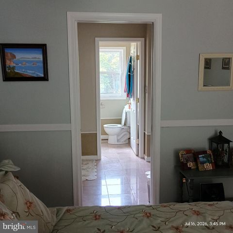 425 SWAMP RD, Morgantown, PA 19543