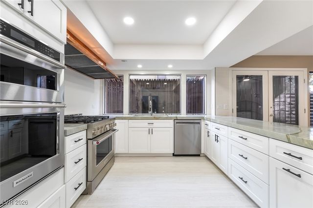 968 Pinehurst Drive, Las Vegas, NV 89109