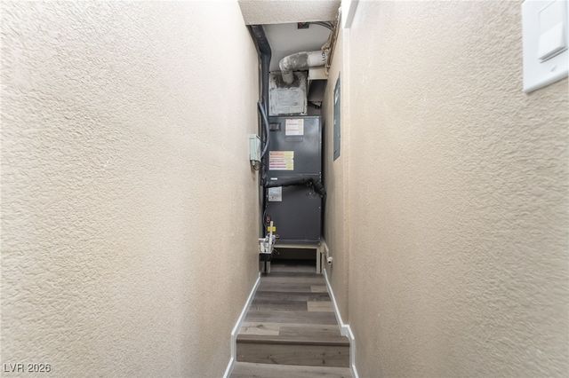 968 Pinehurst Drive, Las Vegas, NV 89109