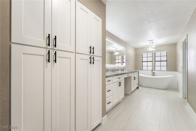 968 Pinehurst Drive, Las Vegas, NV 89109