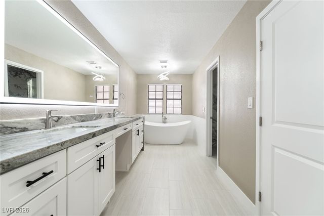 968 Pinehurst Drive, Las Vegas, NV 89109