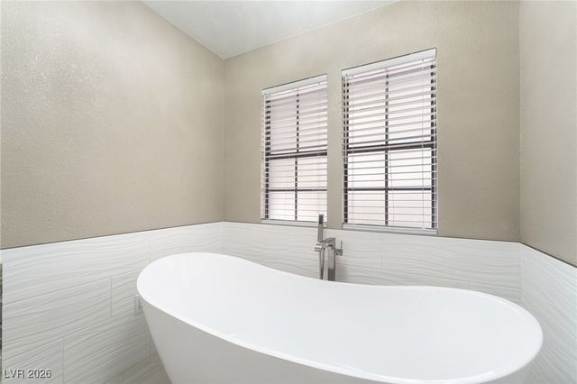 968 Pinehurst Drive, Las Vegas, NV 89109