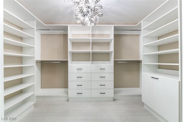 968 Pinehurst Drive, Las Vegas, NV 89109