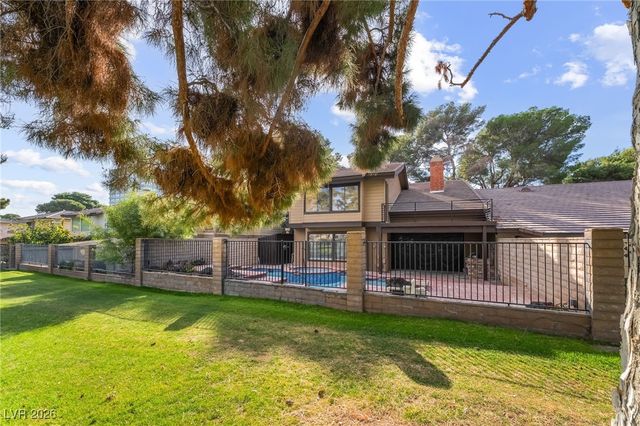 968 Pinehurst Drive, Las Vegas, NV 89109