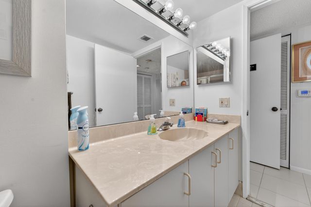 6269 Pointe Regal Circle 309, Delray Beach, FL 33484