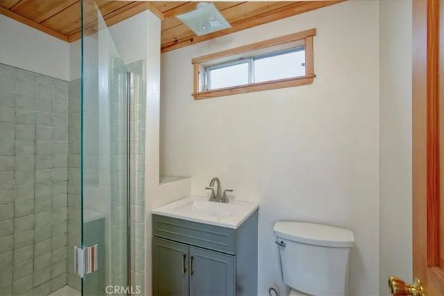 550 Worcester Drive, Cambria, CA 93428
