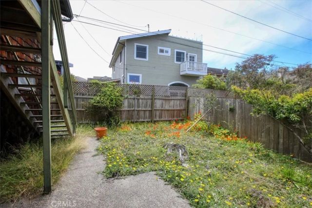 550 Worcester Drive, Cambria, CA 93428