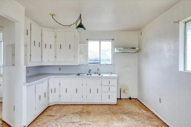 550 Worcester Drive, Cambria, CA 93428