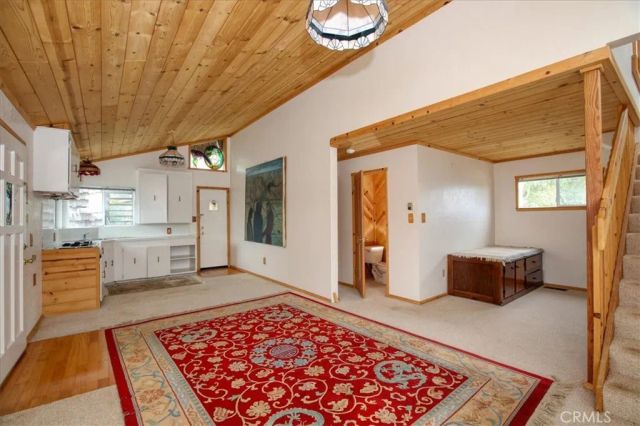 550 Worcester Drive, Cambria, CA 93428
