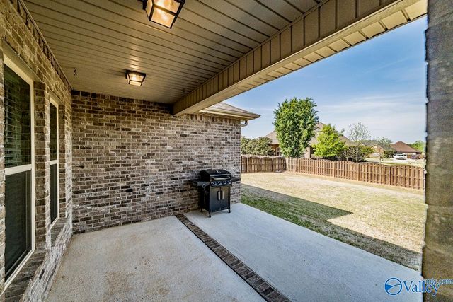 17537 Windermere Drive, Athens, AL 35611