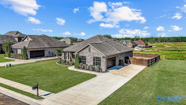 17537 Windermere Drive, Athens, AL 35611