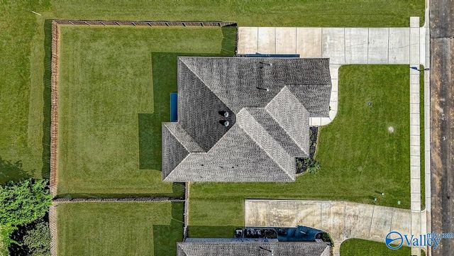 17537 Windermere Drive, Athens, AL 35611