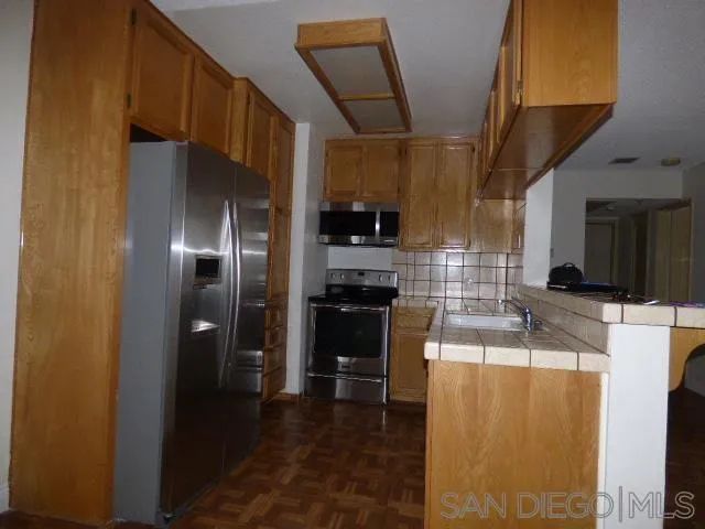 5665 Friars Rd 208, San Diego, CA 92110