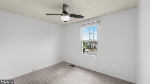 4735 STILL PL, Woodbridge, VA 22193