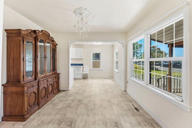 2121 Juliesse Ave, Sacramento, CA 95821