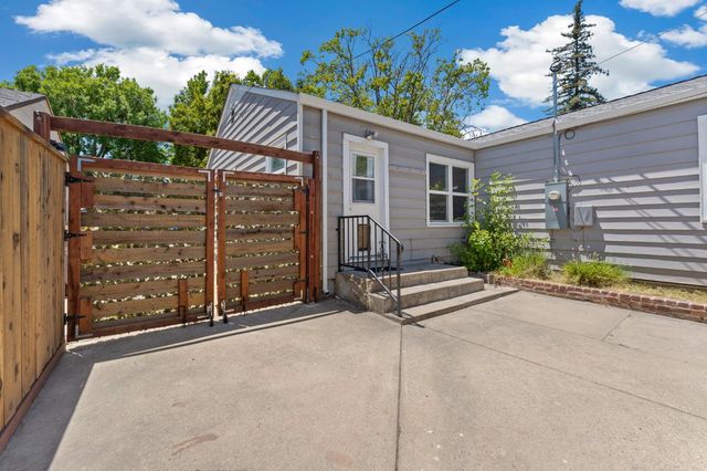 2121 Juliesse Ave, Sacramento, CA 95821