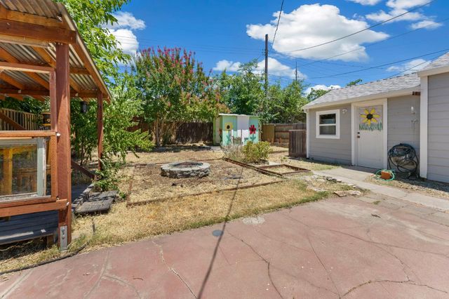 2121 Juliesse Ave, Sacramento, CA 95821