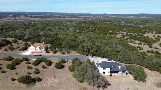 224 N Calvin Barrett, Blanco, TX 78606