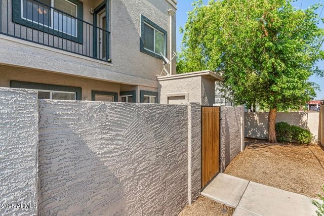 2311 E Hartford Avenue 29, Phoenix, AZ 85022