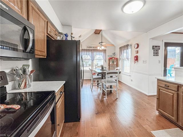 641 Captain Cooke Way CT, Chesapeake, VA 23322