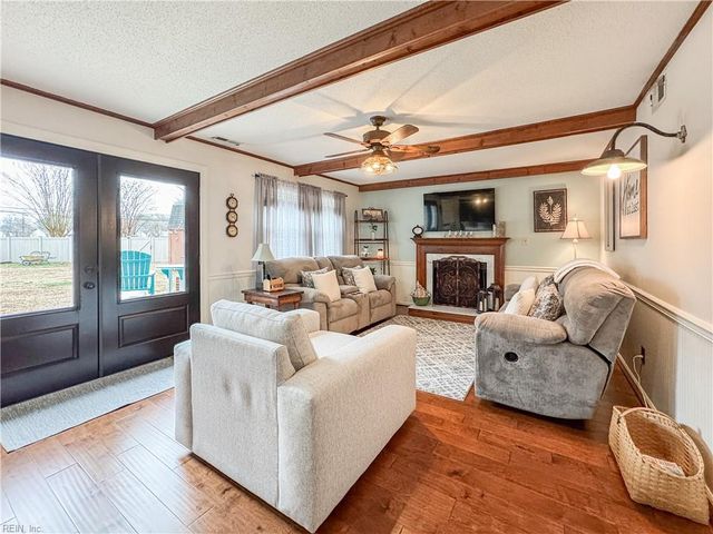 641 Captain Cooke Way CT, Chesapeake, VA 23322