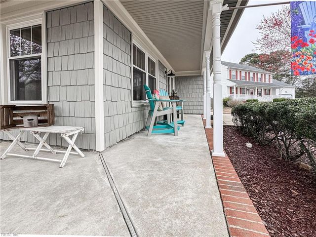 641 Captain Cooke Way CT, Chesapeake, VA 23322