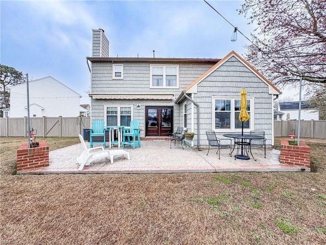 641 Captain Cooke Way CT, Chesapeake, VA 23322