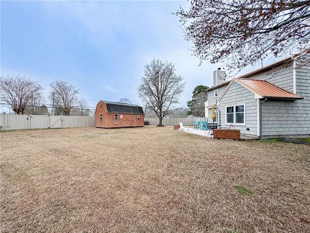 641 Captain Cooke Way CT, Chesapeake, VA 23322