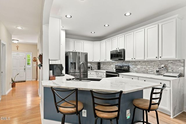3713 Sawyers Mill Drive, Apex, NC 27539