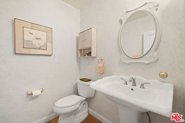 1717 Comstock Avenue, Los Angeles, CA 90024