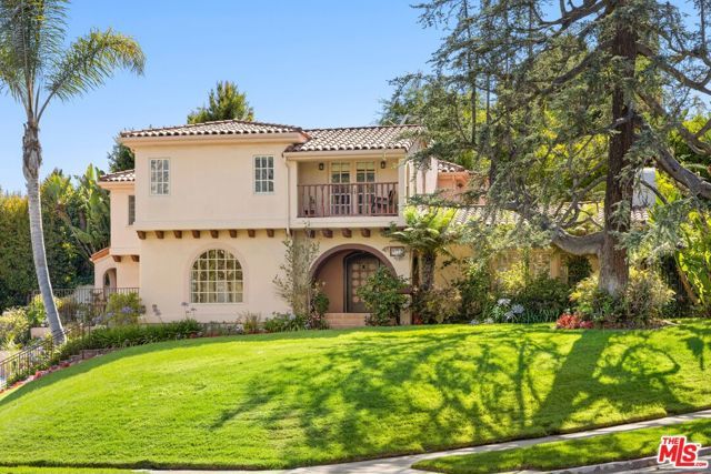 1717 Comstock Avenue, Los Angeles, CA 90024